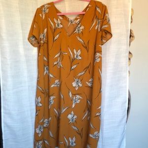 Plus size vneck dress